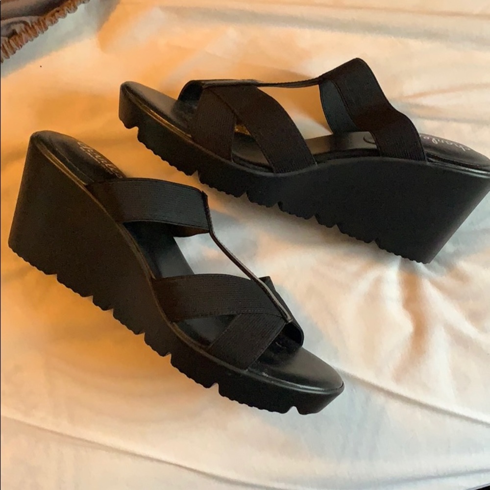 New Black wedge Sandals